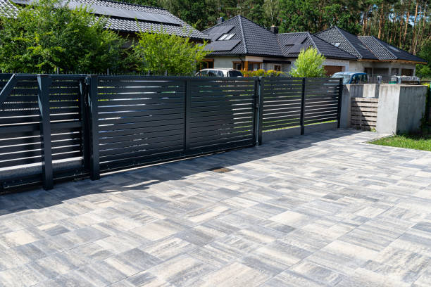 Best Local Driveway Pavers  in Olivette, MO